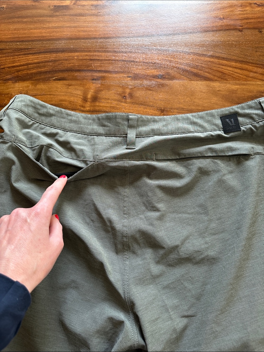 Vuori Aim Shorts Men’s in Gray Chino - Picture 10 of 10